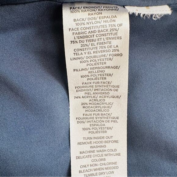 Loft Blue Faux Fur Detachable Hood Crushed Velvet Puffer Quilted Coat Small - Picture 10 of 13